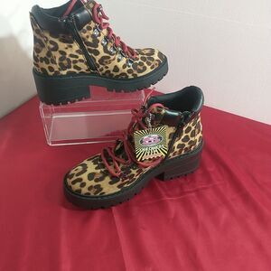 Skechers Teen Spirit Leopard Hiker Combat Lace up Boots Size 7.5 Y2K Chunky Plat